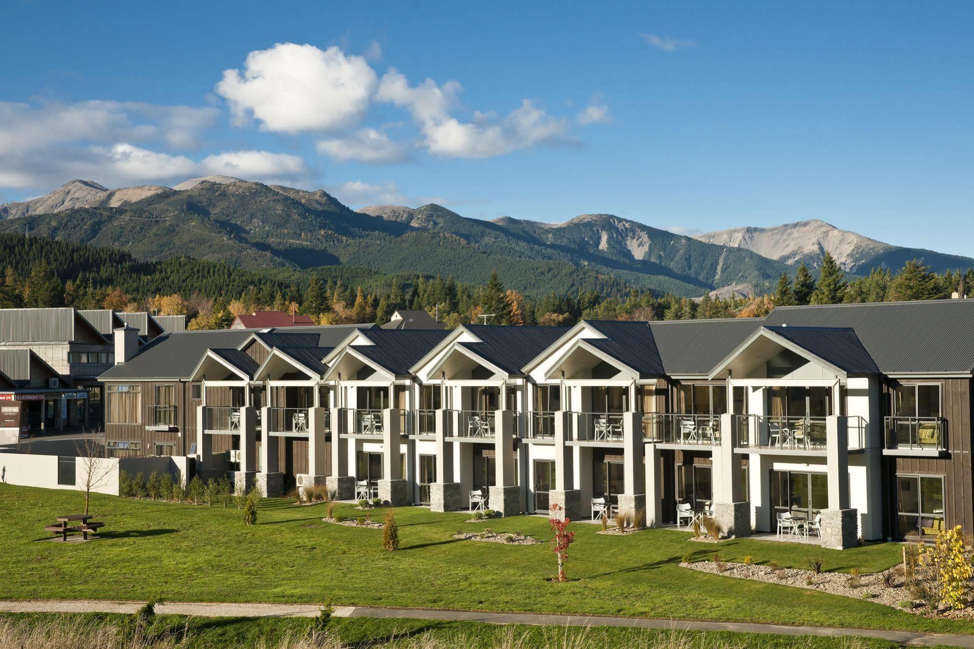 The St James Premium Accommodation Hanmer Springs Exterior foto